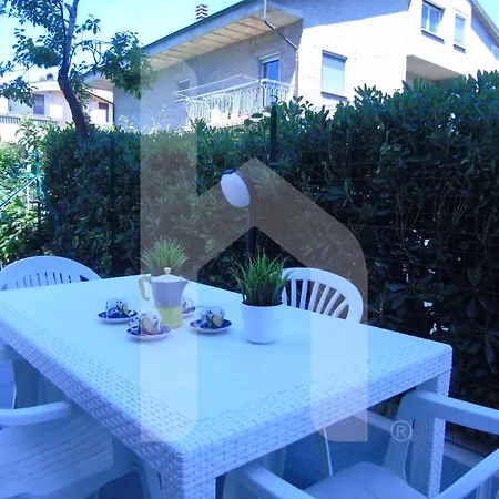 Homiday - Civico 3 شقة