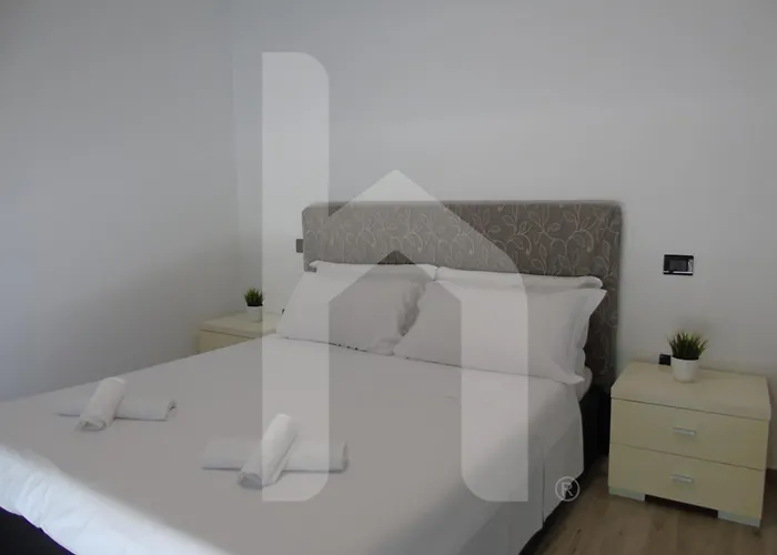 Homiday - Civico 3 *