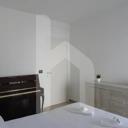 Homiday - Civico 3 *