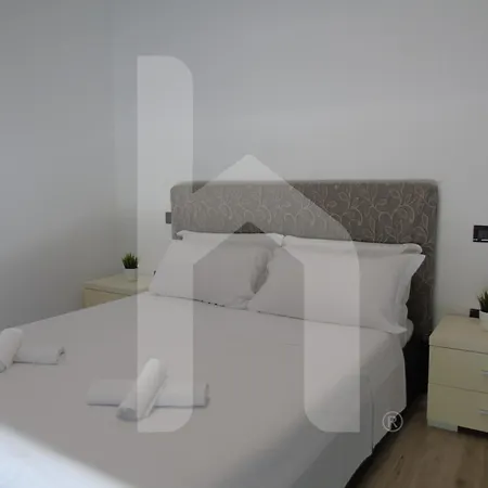 Homiday - Civico 3 *